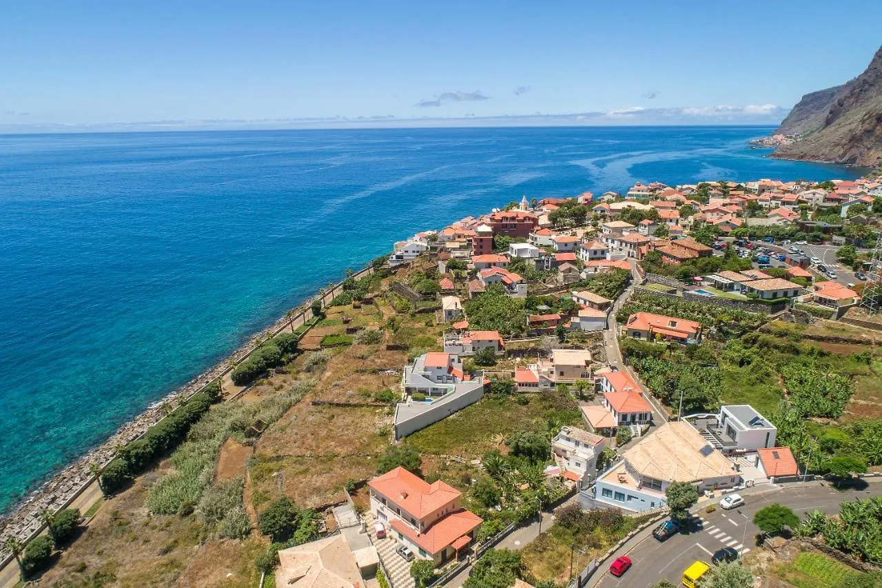 Tar Mar Place Bed & Breakfast Calheta  0*, Calheta (Madeira)